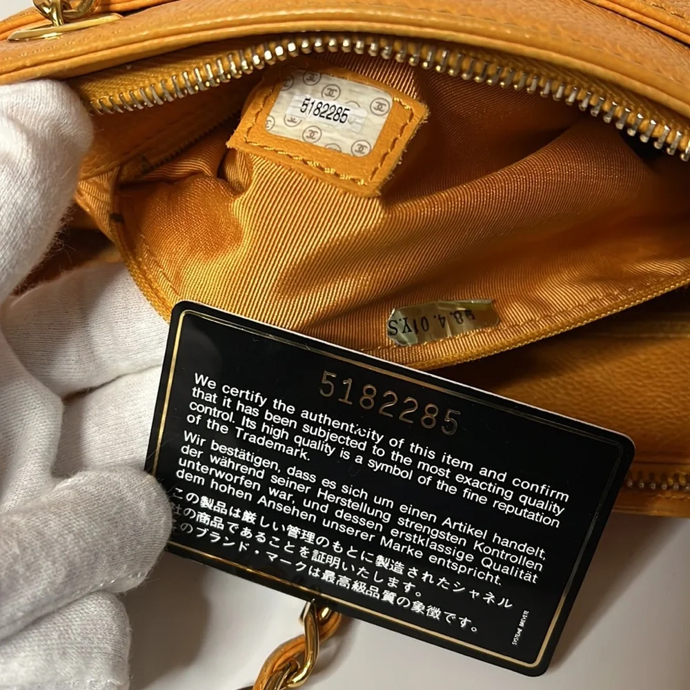 SOLD - CHANEL vintage orange caviar leather shoulder bag - Picture 10 of 16